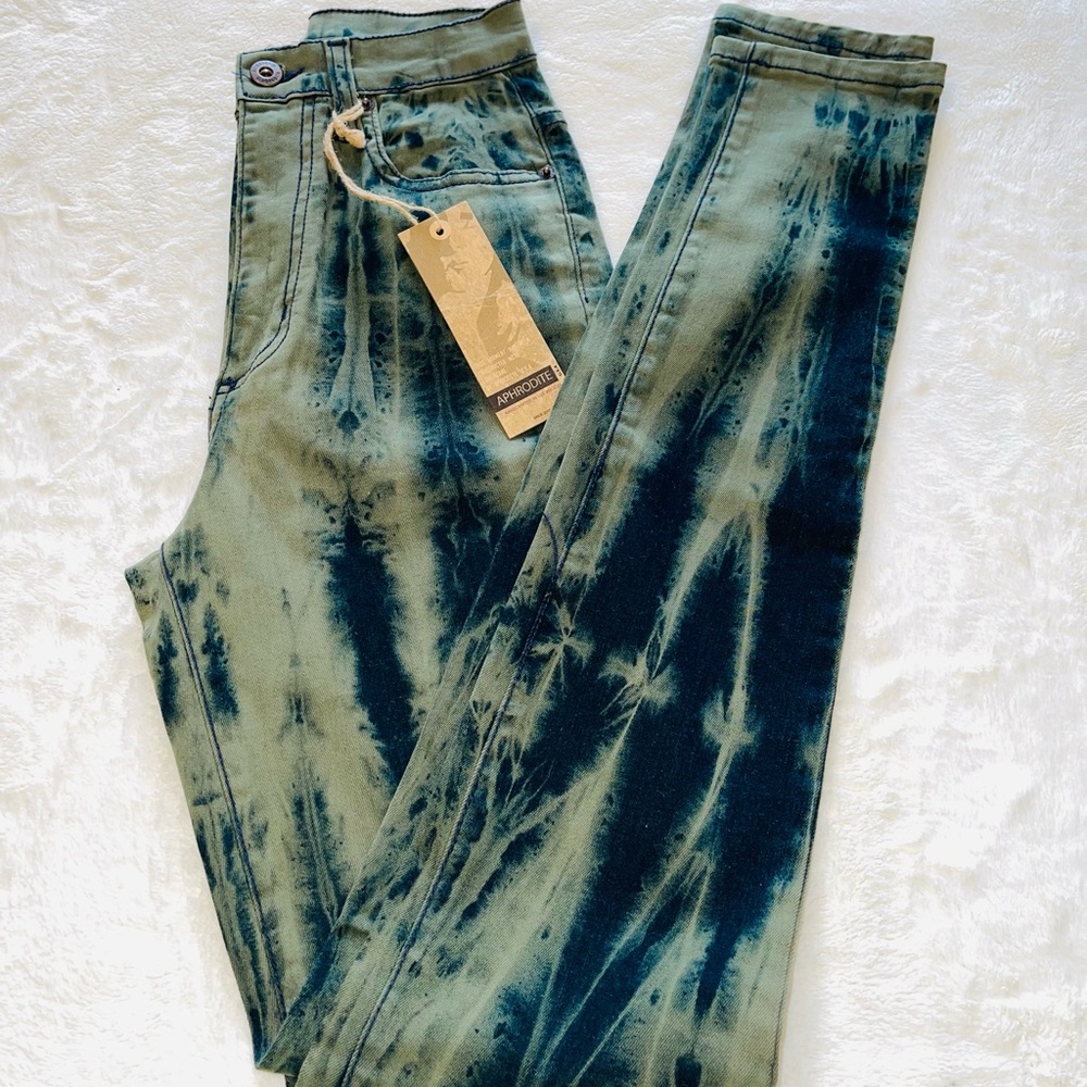 HIGH RISE AUTHENTIC AMERICAN DENIM - Picture 3 of 4